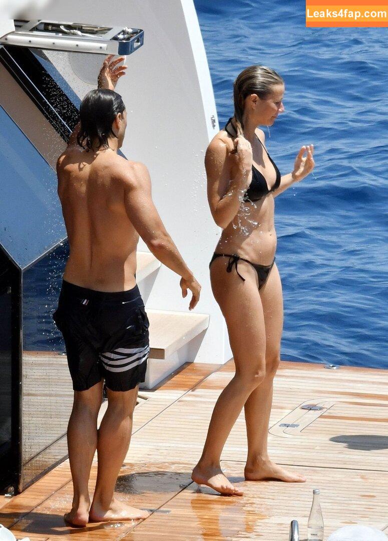 Gwyneth Paltrow / GwynethPaltrow leaked photo photo #0400
