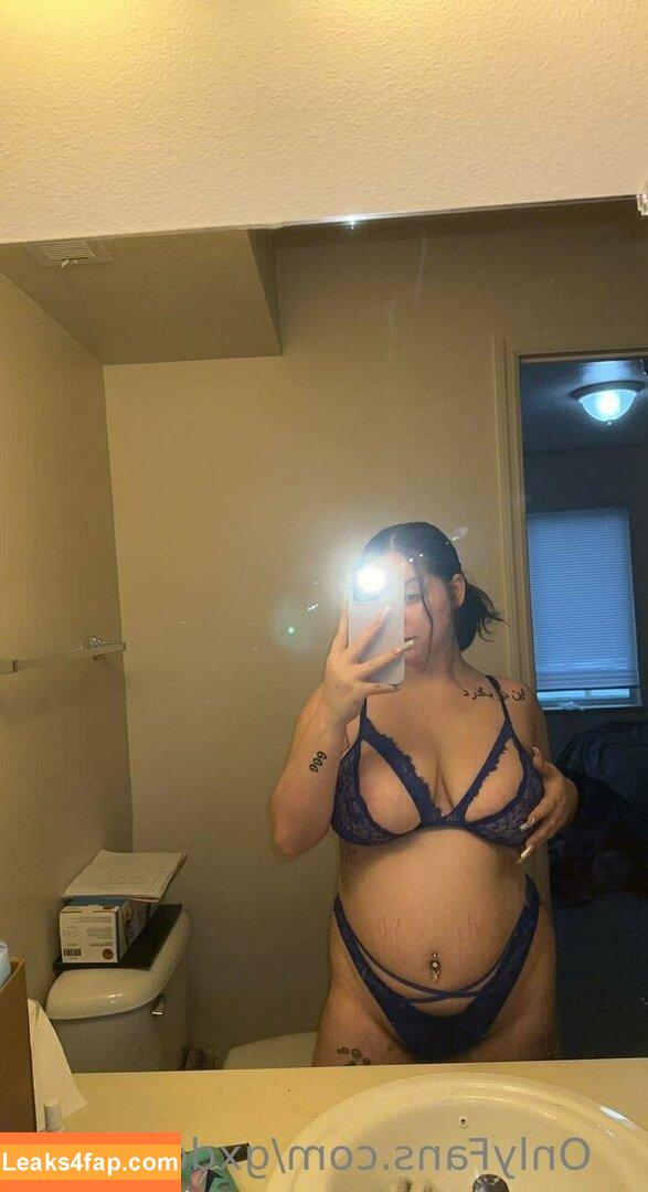gxddessxxo /  leaked photo photo #0010