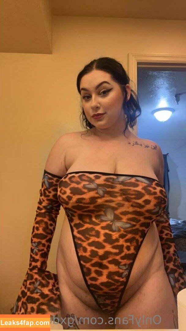 gxddessxxo /  leaked photo photo #0080