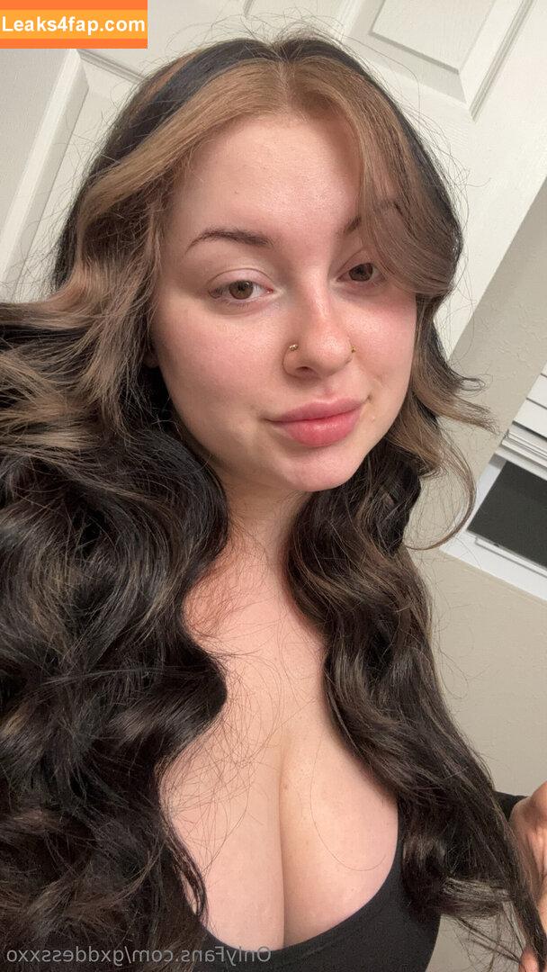 gxddessxxo /  leaked photo photo #0294