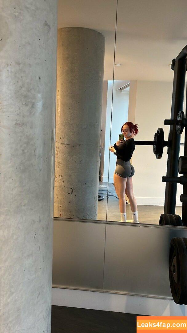 gymgirllex / lexmontalv0 leaked photo photo #0061