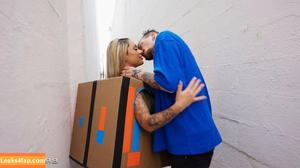 Gypsy Rose photo #0218