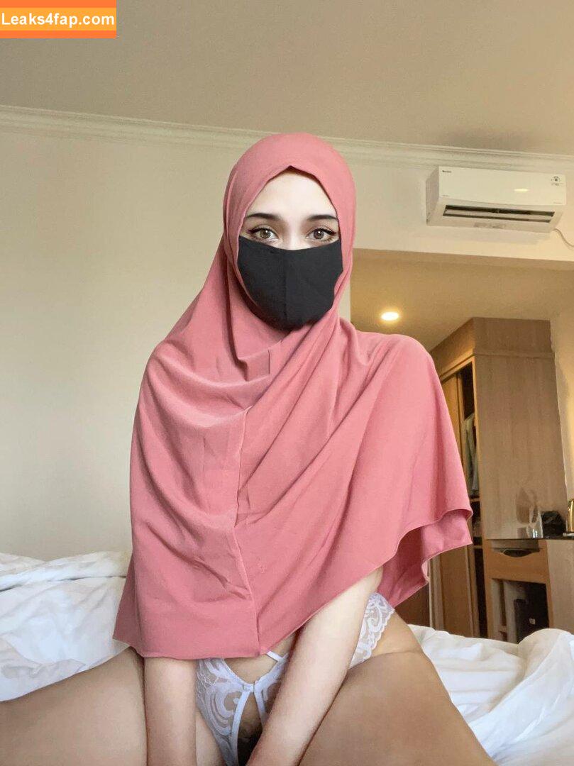 HabibtiSalma /  / CamillaReese / HijabCamilla / nazley272 leaked photo photo #0004