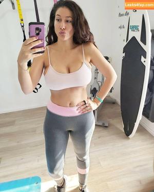 Hadar Simon photo #0026