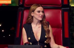 Hadise photo #0102