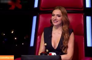 Hadise photo #0106