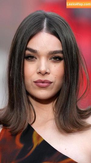 Hailee Stein photo #0013