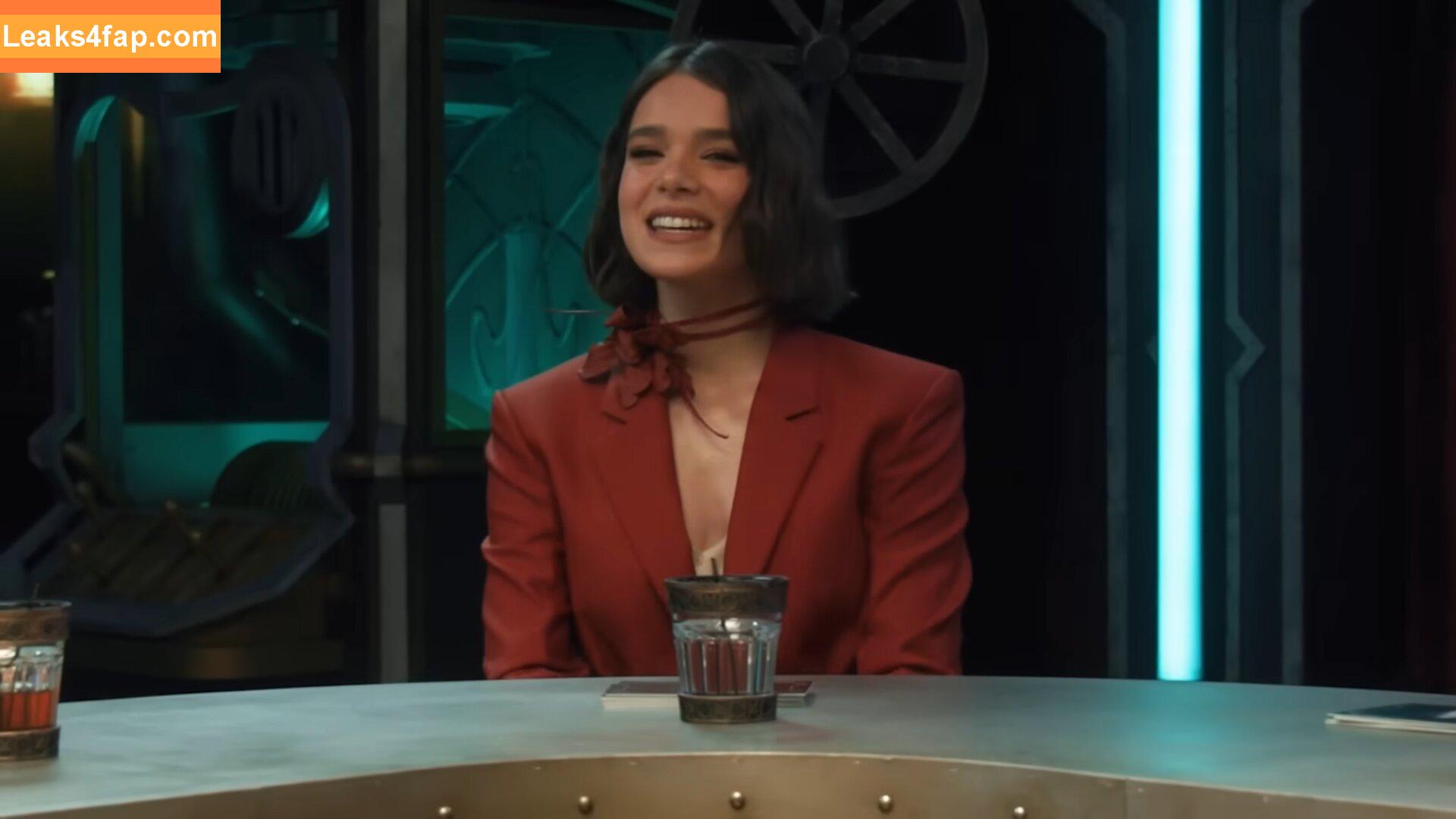 Hailee Steinfeld / haileesteinfeld / https: leaked photo photo #2039