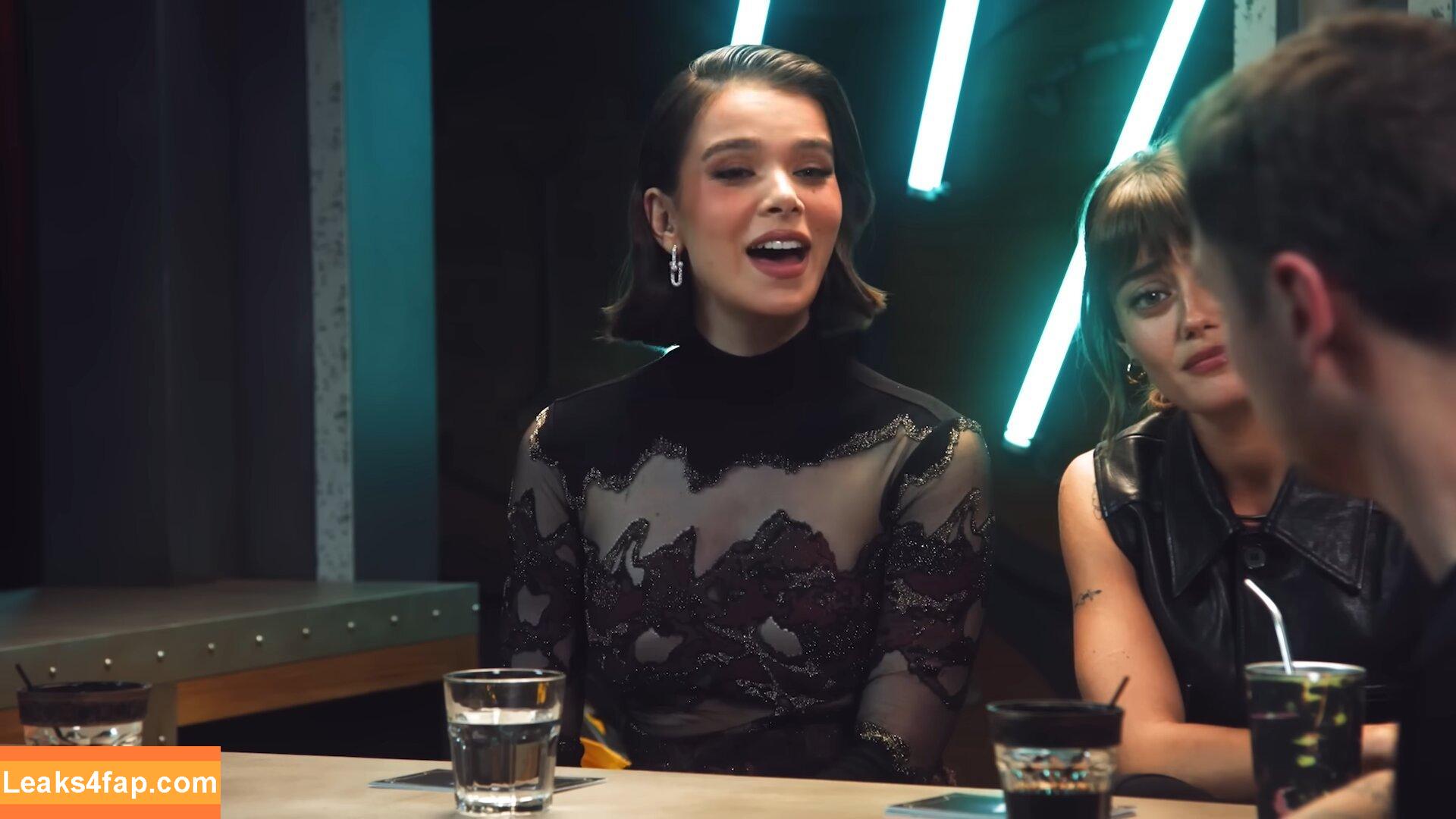 Hailee Steinfeld / haileesteinfeld / https: leaked photo photo #2041