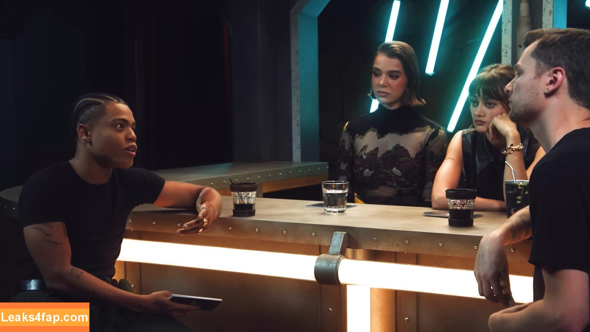 Hailee Steinfeld / haileesteinfeld / https: leaked photo photo #2044