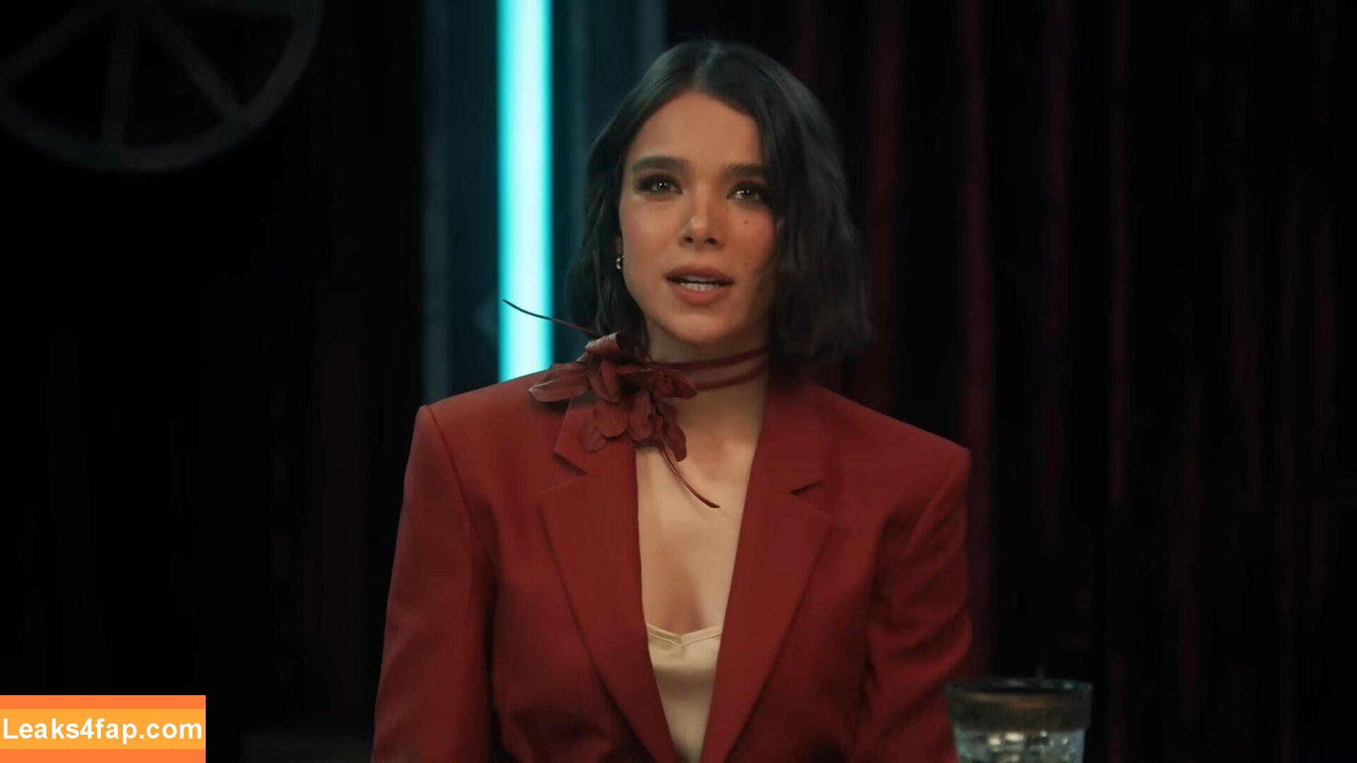 Hailee Steinfeld / haileesteinfeld / https: leaked photo photo #2048
