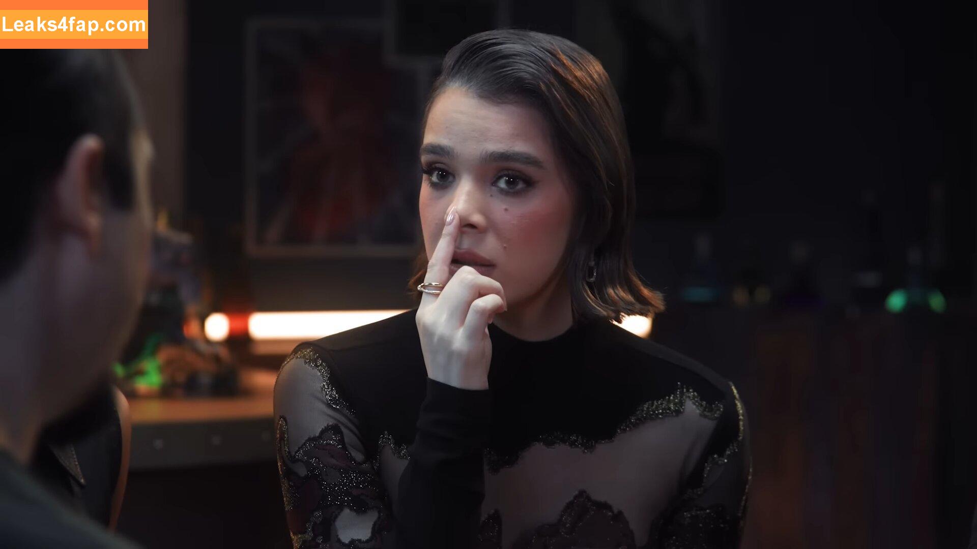 Hailee Steinfeld / haileesteinfeld / https: слитое фото фото #2053