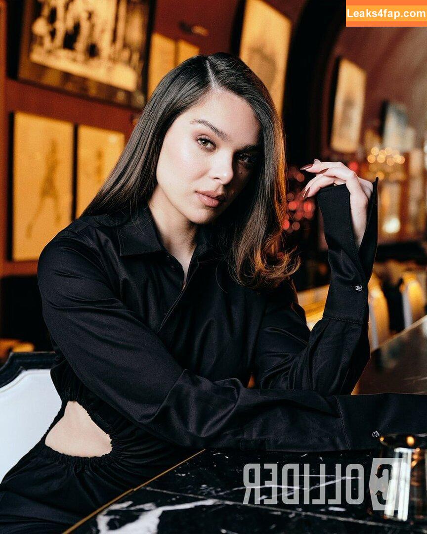 Hailee Steinfeld / haileesteinfeld / https: leaked photo photo #2313