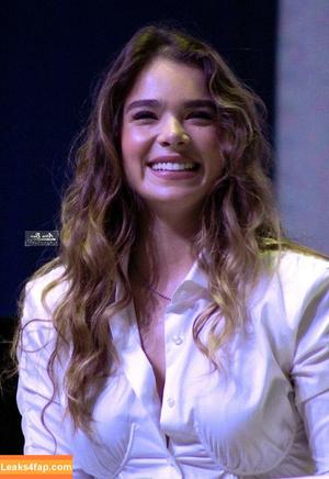 Hailee Steinfeld photo #2034