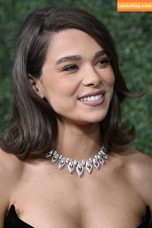 Hailee Steinfeld photo #2134