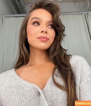 Hailee Steinfeld photo #2276