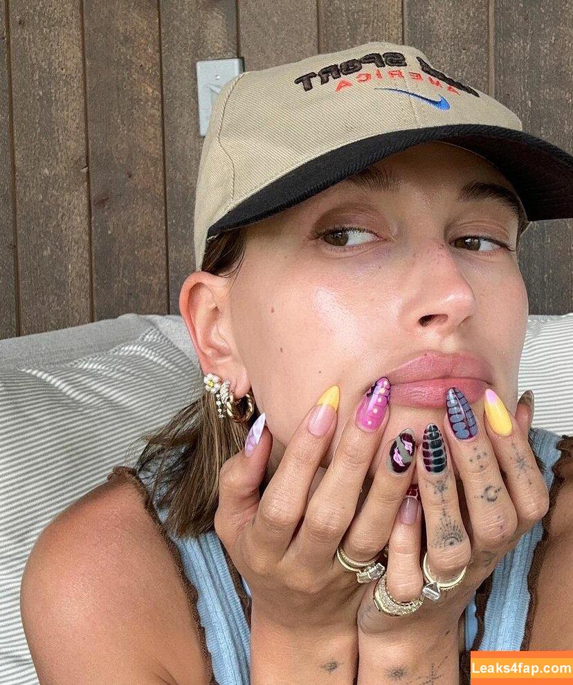 Hailey Baldwin Bieber / haileybieber слитое фото фото #0113