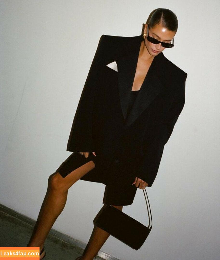 Hailey Baldwin Bieber / haileybieber слитое фото фото #0149