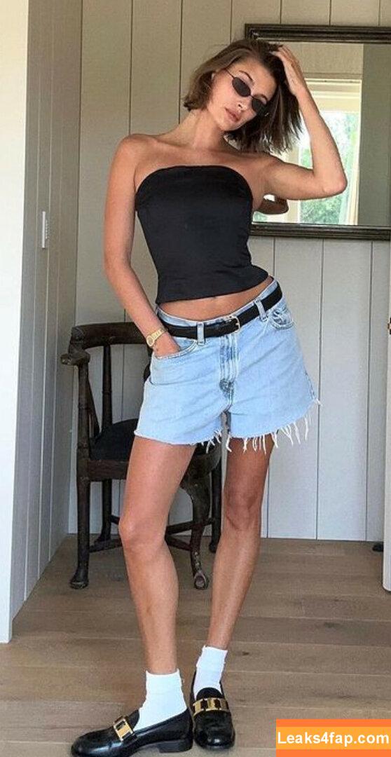 Hailey Baldwin Bieber / haileybieber слитое фото фото #0159