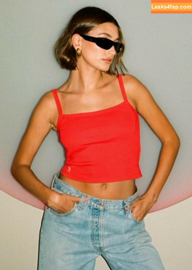 Hailey Baldwin Bieber / haileybieber слитое фото фото #0178