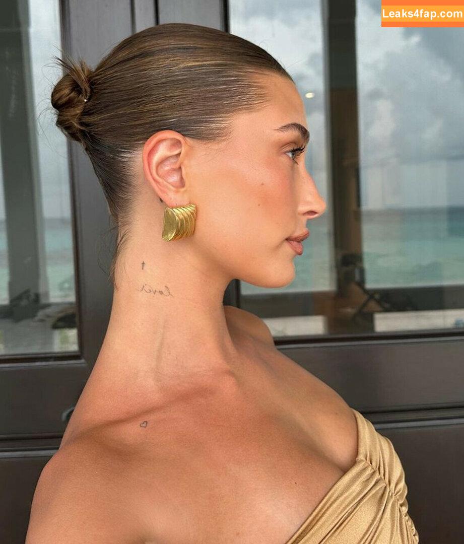Hailey Baldwin Bieber / haileybieber слитое фото фото #0182