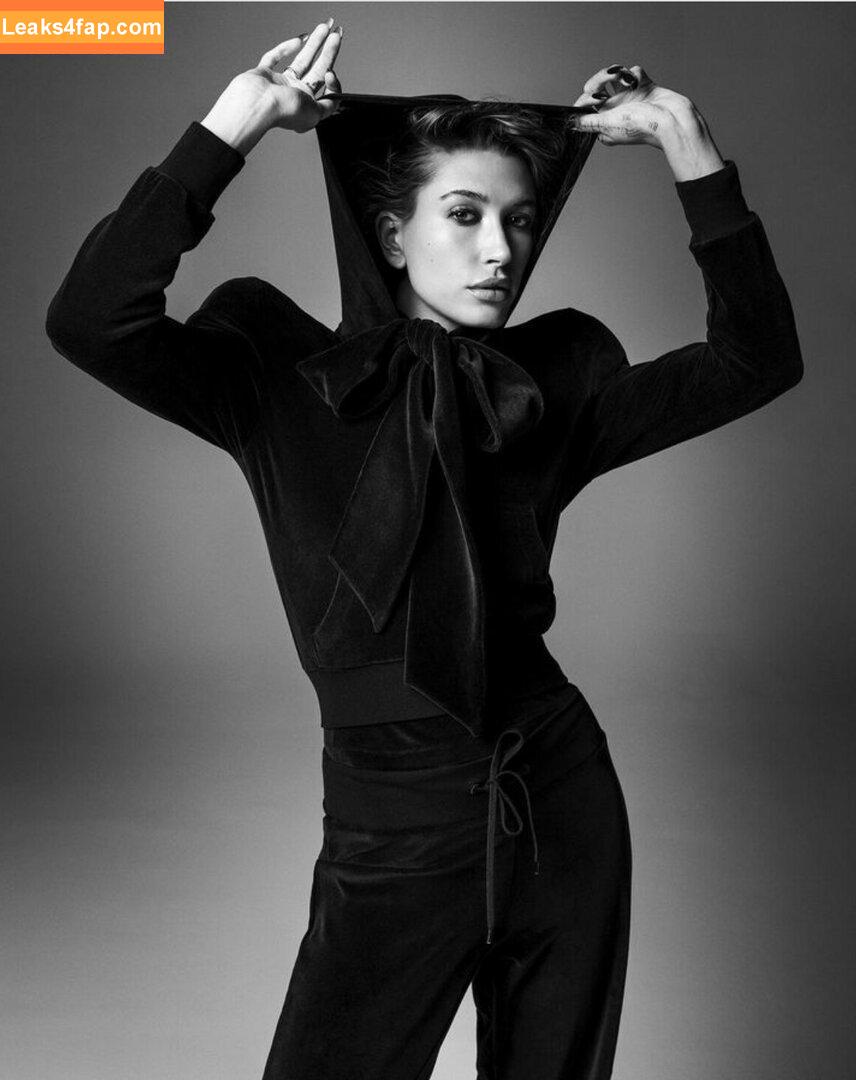 Hailey Baldwin Bieber / haileybieber слитое фото фото #0229