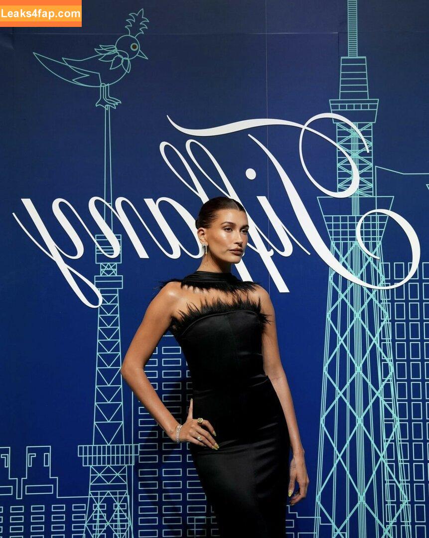 Hailey Baldwin Bieber / haileybieber слитое фото фото #0250