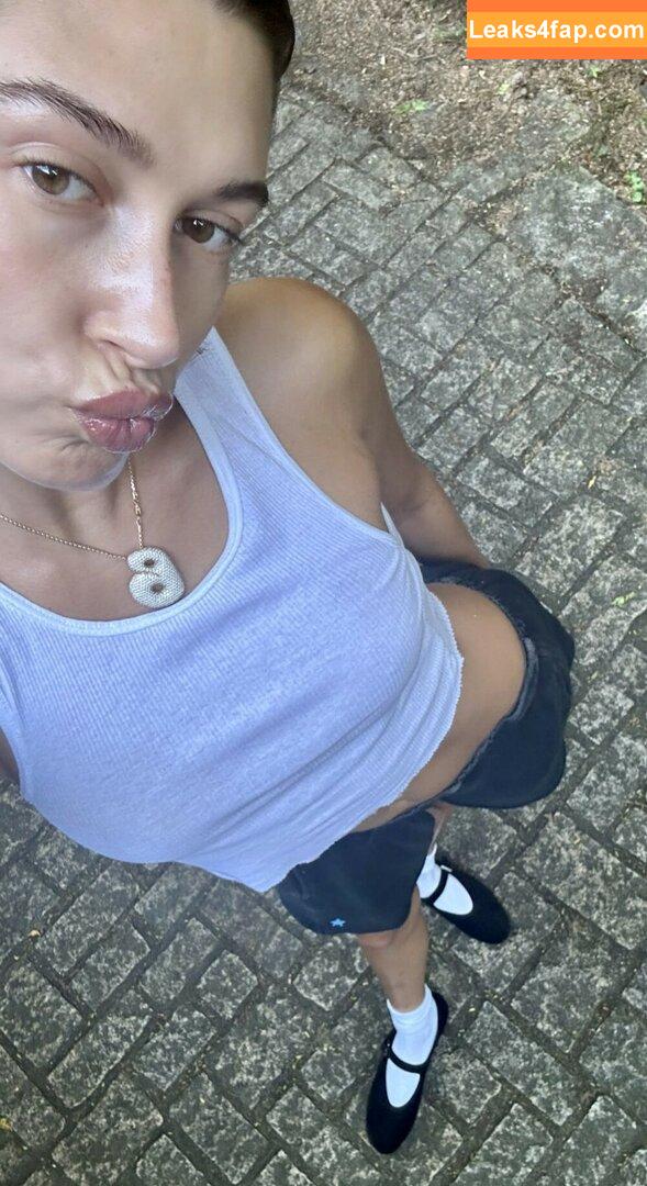 Hailey Baldwin Bieber / haileybieber слитое фото фото #0257