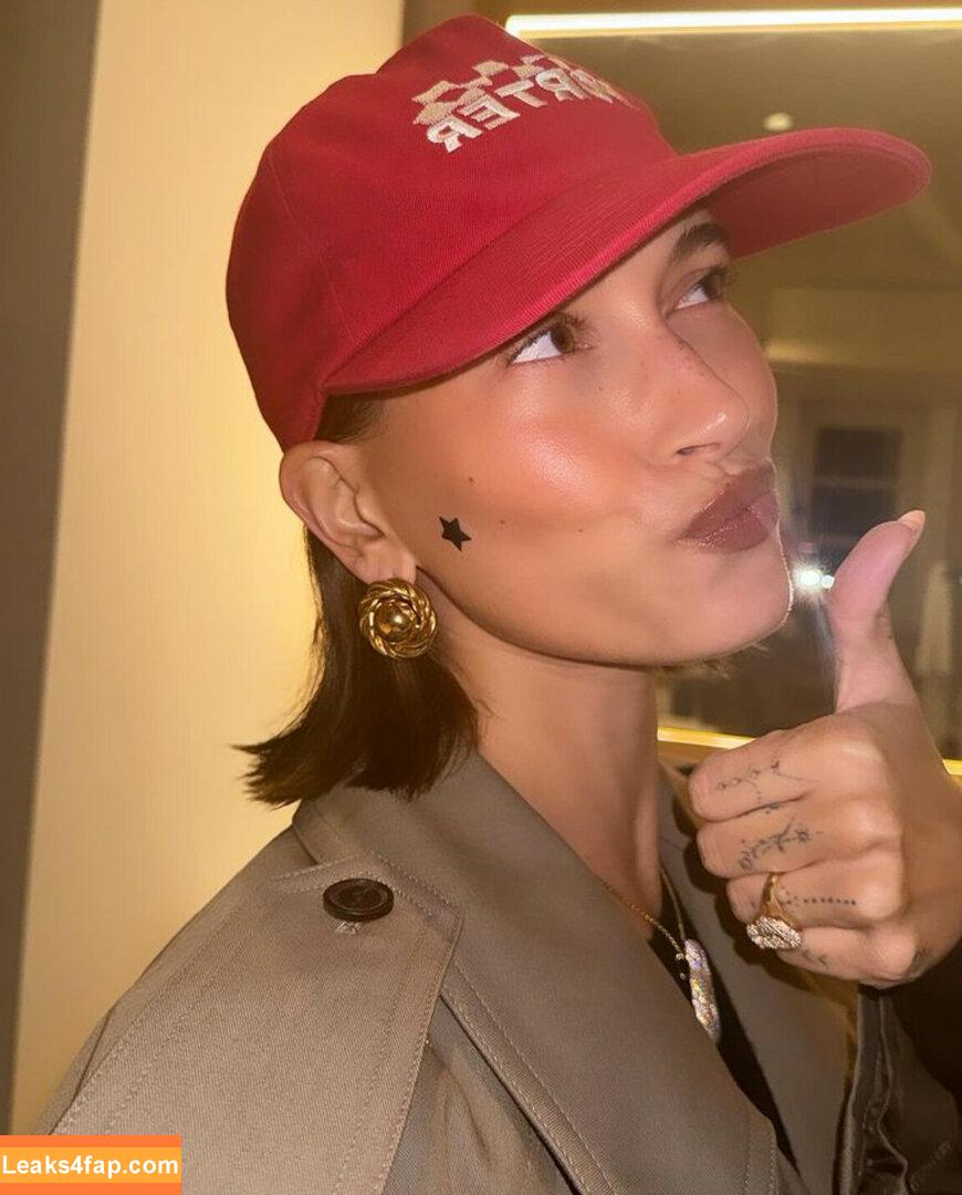 Hailey Baldwin Bieber / haileybieber слитое фото фото #0286