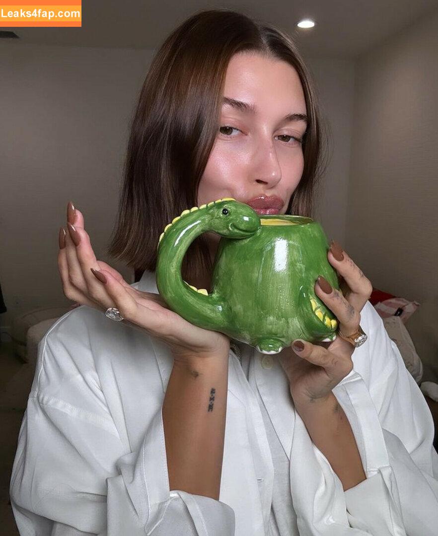 Hailey Baldwin Bieber / haileybieber слитое фото фото #0287