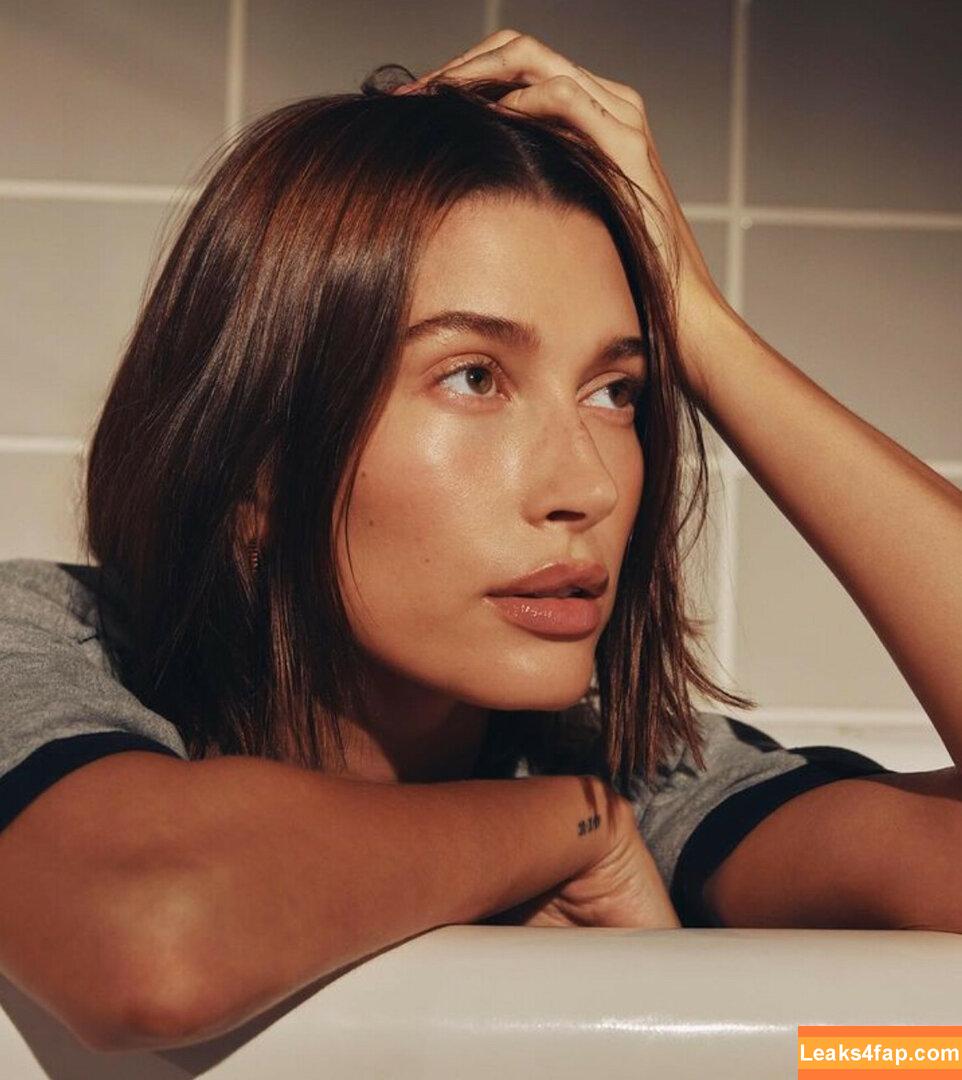 Hailey Baldwin Bieber / haileybieber leaked photo photo #0330
