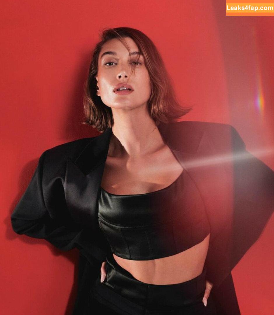 Hailey Baldwin Bieber / haileybieber слитое фото фото #0359
