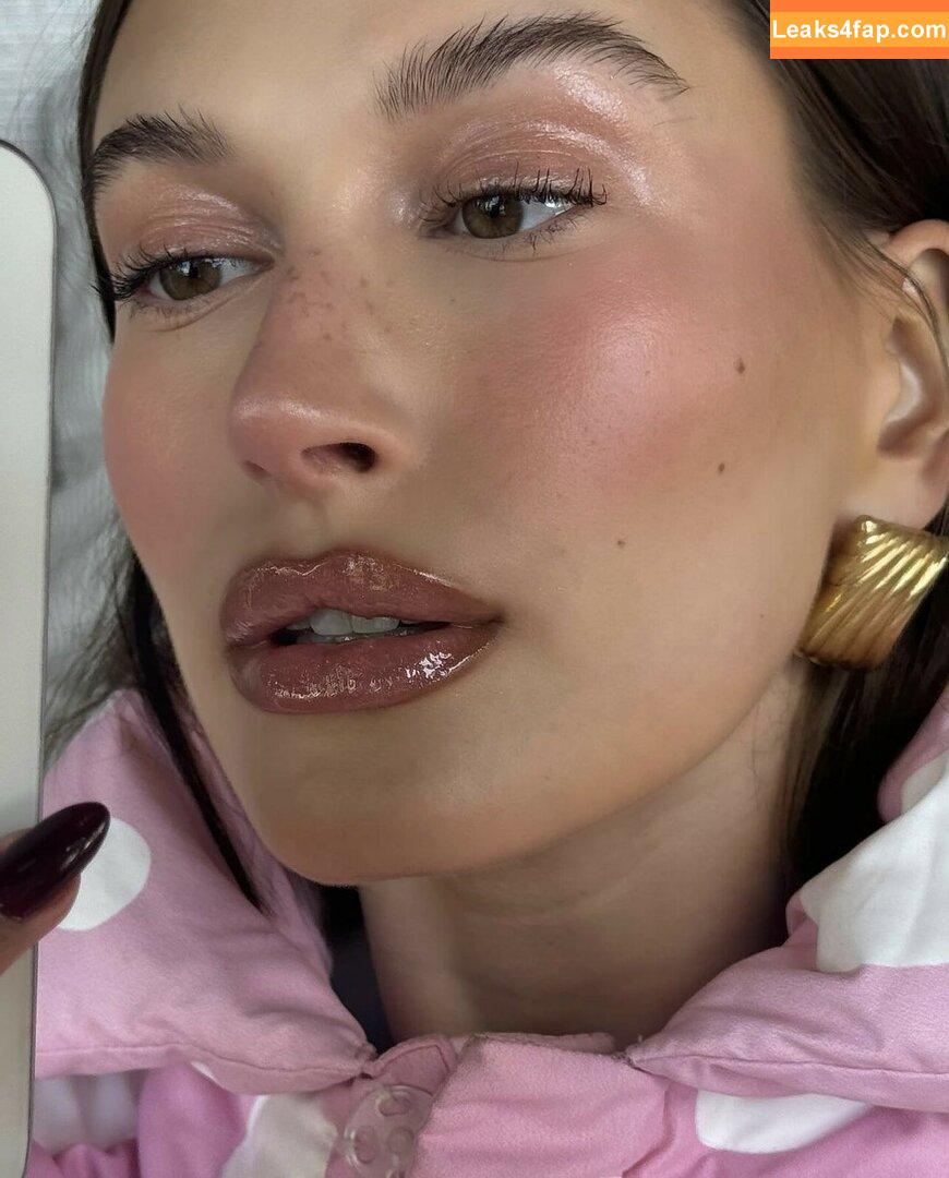 Hailey Baldwin Bieber / haileybieber leaked photo photo #0375