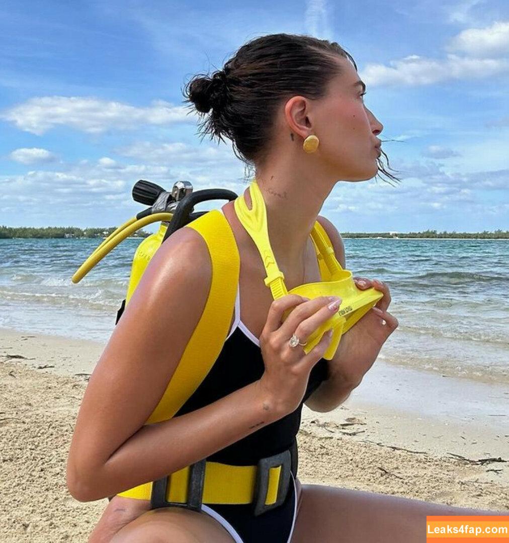 Hailey Baldwin Bieber / haileybieber leaked photo photo #0463