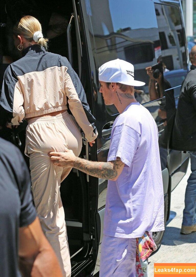 Hailey Baldwin Bieber / haileybieber leaked photo photo #0649