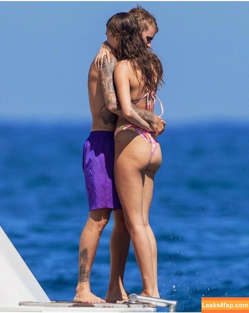 Hailey Baldwin Bieber / haileybieber leaked photo photo #0666