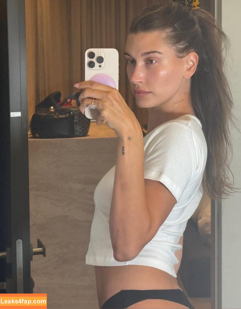 Hailey Baldwin Bieber / haileybieber слитое фото фото #0823