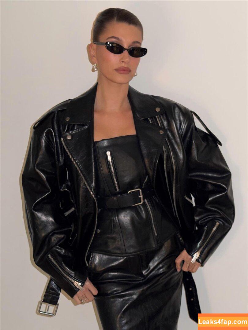 Hailey Baldwin Bieber / haileybieber слитое фото фото #0845