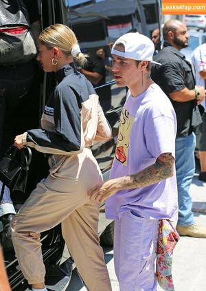 Hailey Baldwin Bieber photo #0024