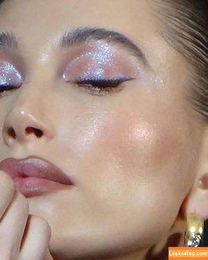 Hailey Baldwin Bieber фото #0100