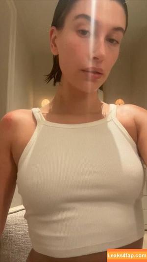 Hailey Baldwin Bieber фото #0154