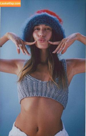 Hailey Baldwin Bieber фото #0162