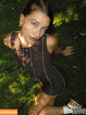 Hailey Baldwin Bieber фото #0255