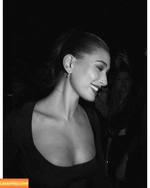 Hailey Baldwin Bieber фото #0278