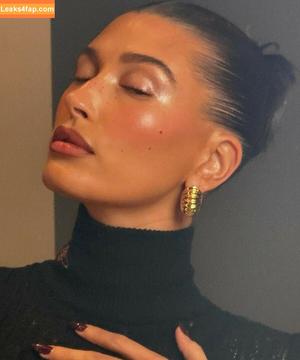 Hailey Baldwin Bieber photo #0386