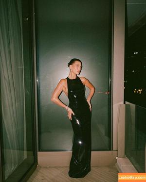 Hailey Baldwin Bieber photo #0396
