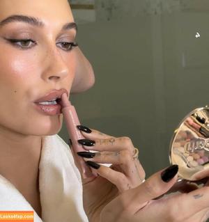 Hailey Baldwin Bieber photo #0410
