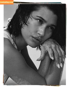 Hailey Baldwin Bieber photo #0451