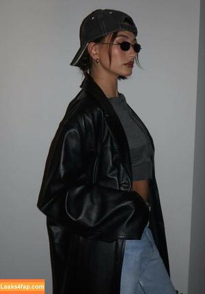 Hailey Baldwin Bieber photo #0469