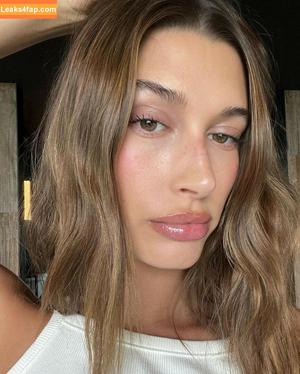 Hailey Baldwin Bieber photo #0478
